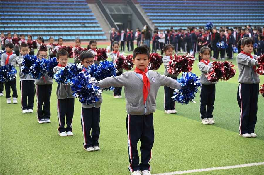 20220511小学部二三年级啦啦操比赛 (2).jpg