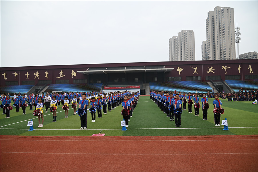 20220512小学部四五六年级啦啦操比赛 (2).jpg